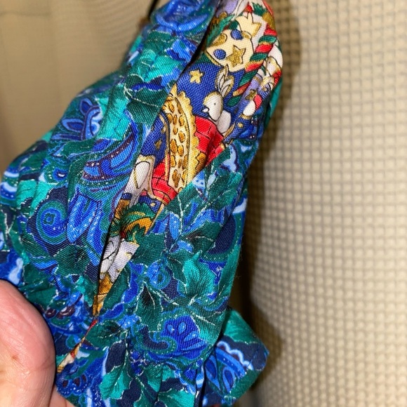 VTG GIRL’S SIZE 5/6 CHRISTMAS DRESS - MADE IN THE USA - Picture 6 of 11